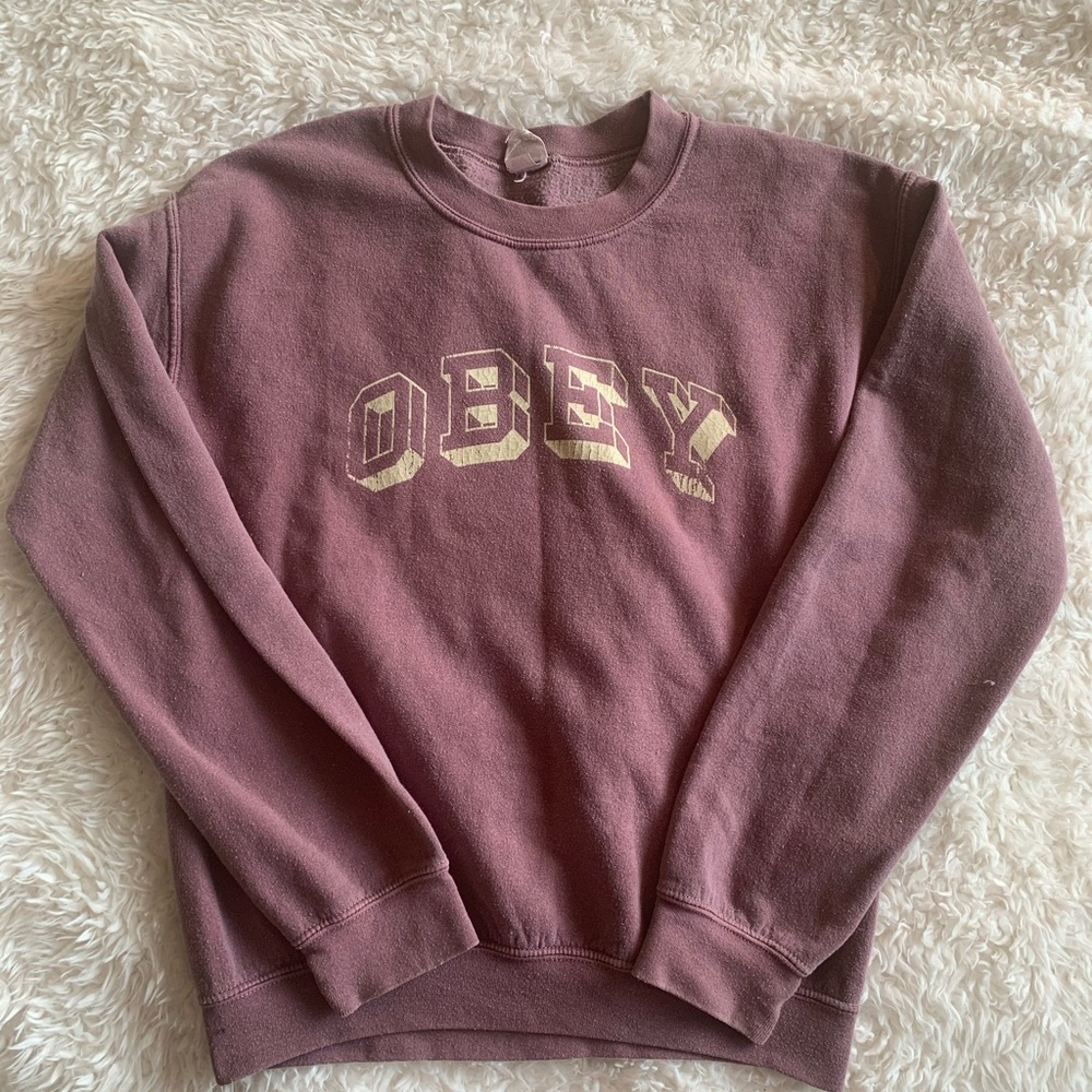 Old school Obey crew neck